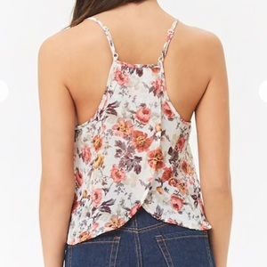 scoop neckline adjustable cami straps  top